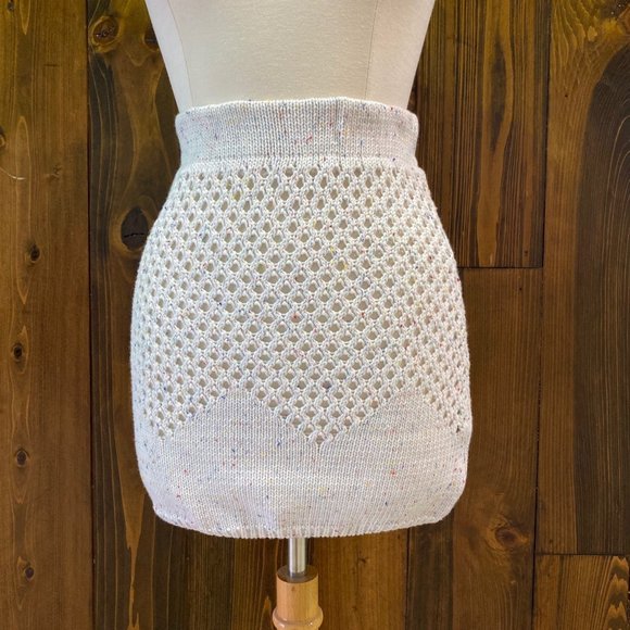 Knit Cream and Multi Skirt, Size Small - Picture 1 of 5